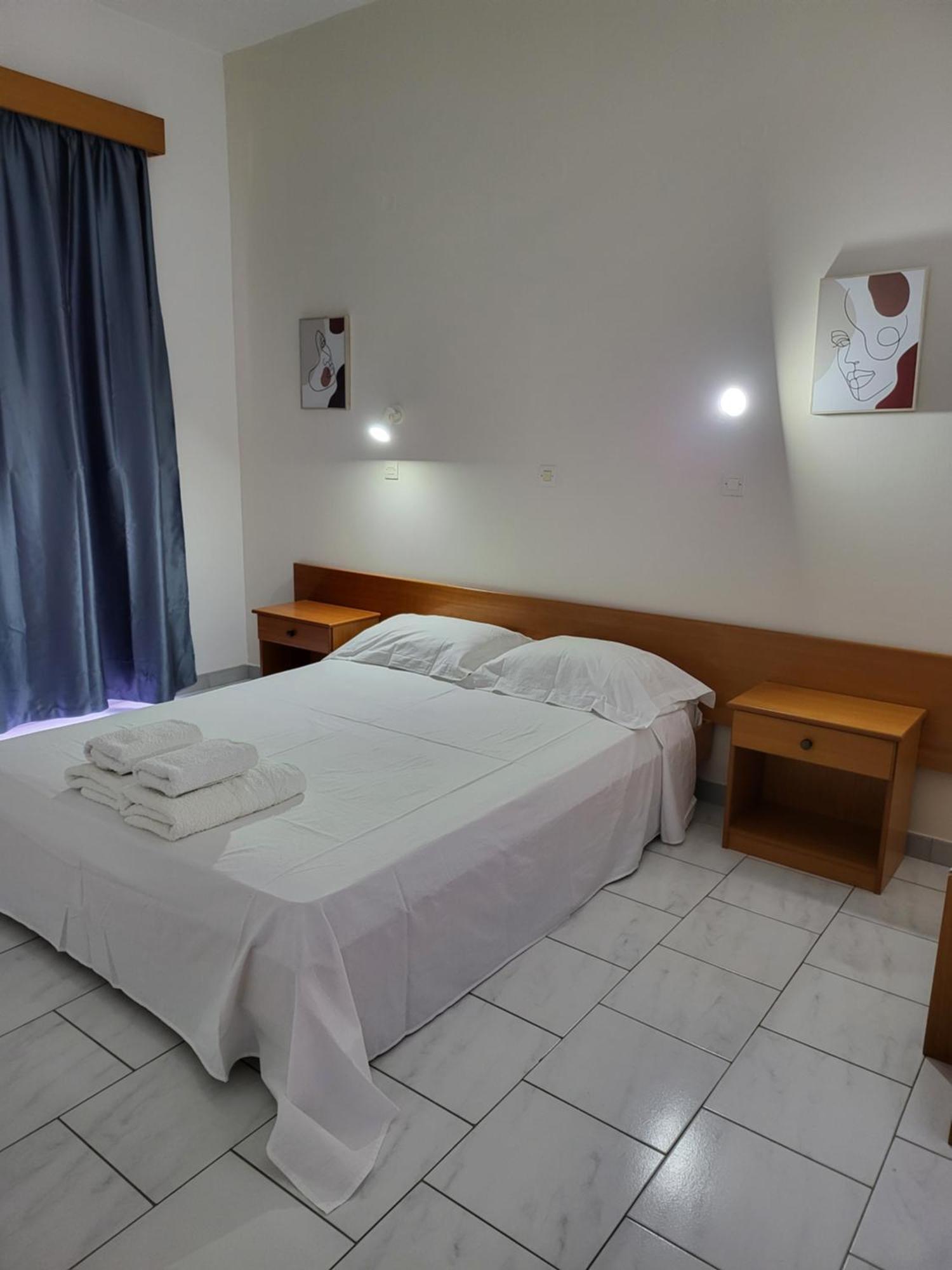 Aparthotel Pyrgos Hotel Apartments