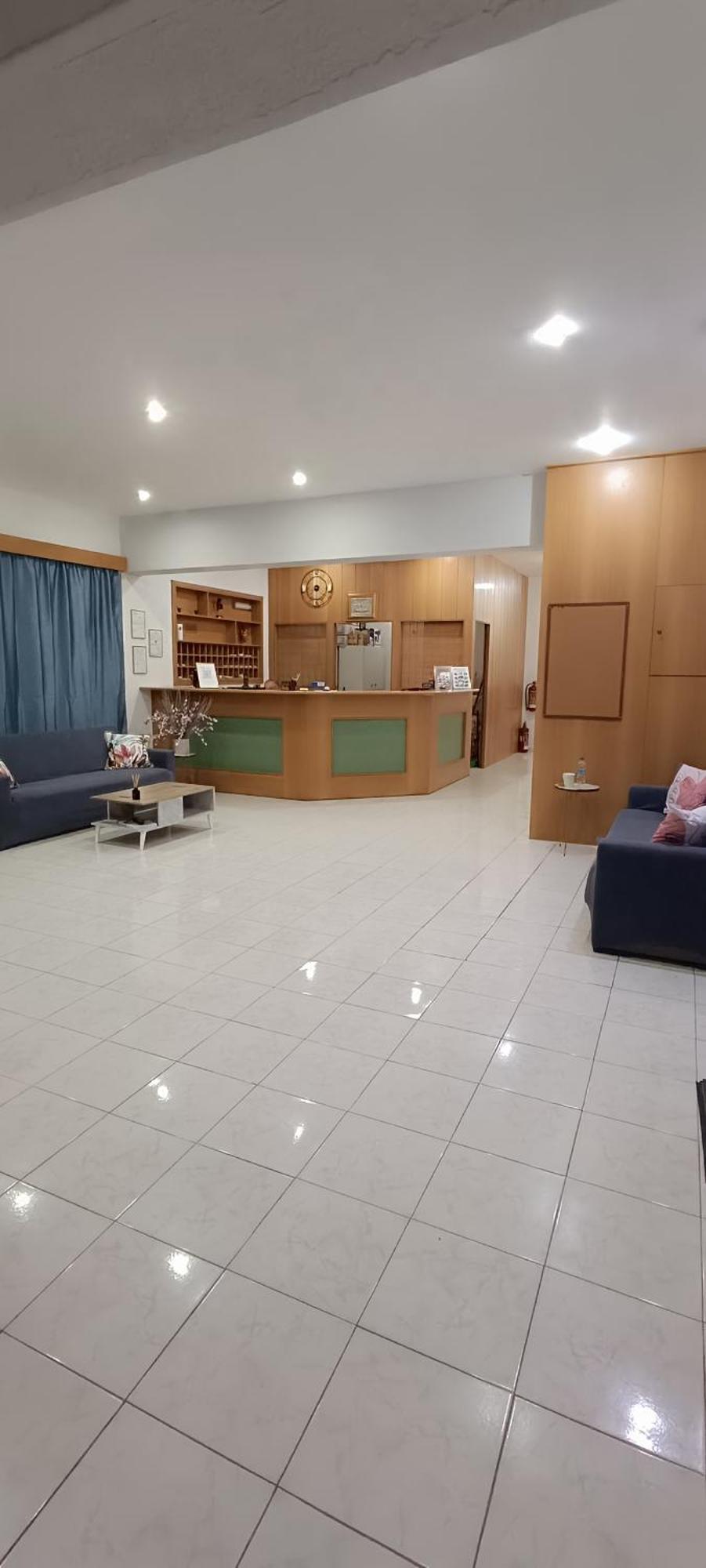 Pyrgos Lejlighedshotel Kremastí